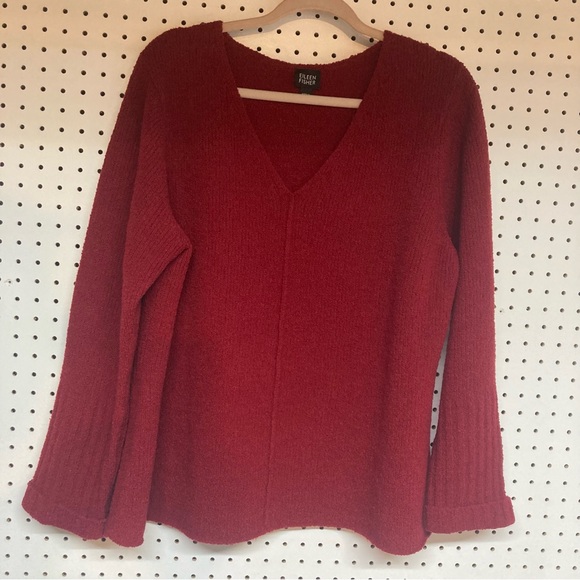 Eileen Fisher Rich Red Wool Blend V-Neck Sweater XL minor spots at cuff - Picture 5 of 14